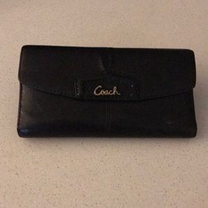 Coach Soft Trifold Wallet (black)